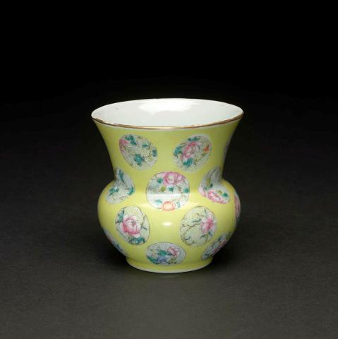 Artwork Famille rose zhadou (leys jar) this artwork made of Porcelain, glazed, gilt rim, floral roundel designs, created in 1875-01-01