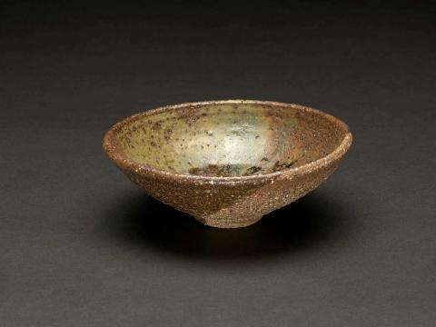 Artwork Bowl this artwork made of Stoneware, wheelthrown Bundamba clay with ash glaze, created in 1963-01-01